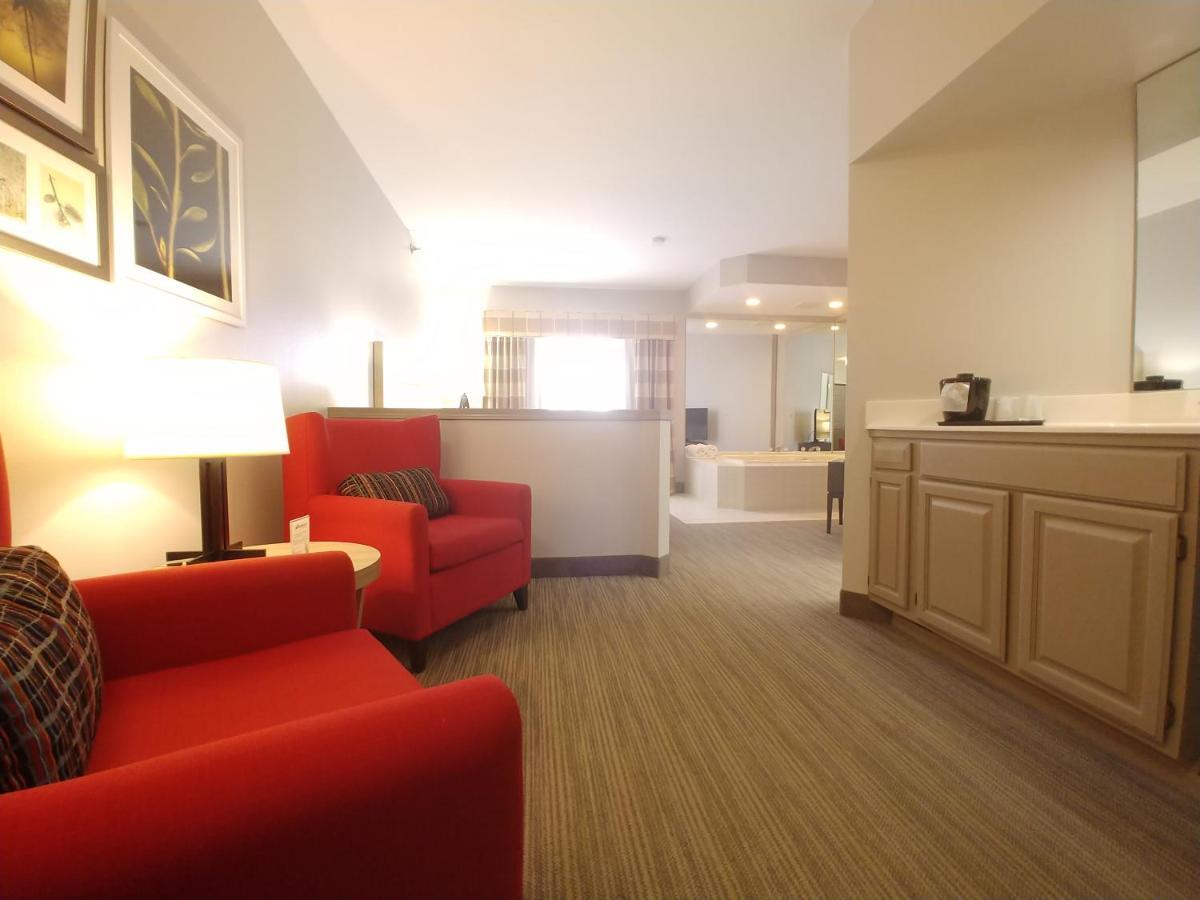 Country Inn & Suites By Radisson, Freeport, Il Экстерьер фото